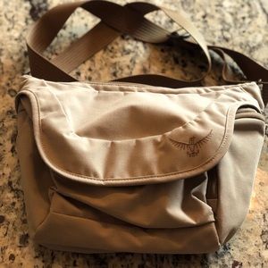 Osprey Crossbody Bag